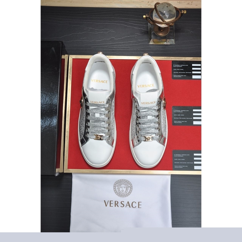 Givenchy Sneakers